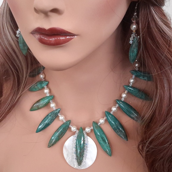 NWT Genuine Turquoise Necklace Set - Picture 6 of 12